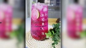 小猪吃瓜蛋糕,甜蜜滋味，欢乐时光