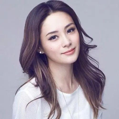 阿娇吃瓜照片,意外曝光娱乐圈幕后真相